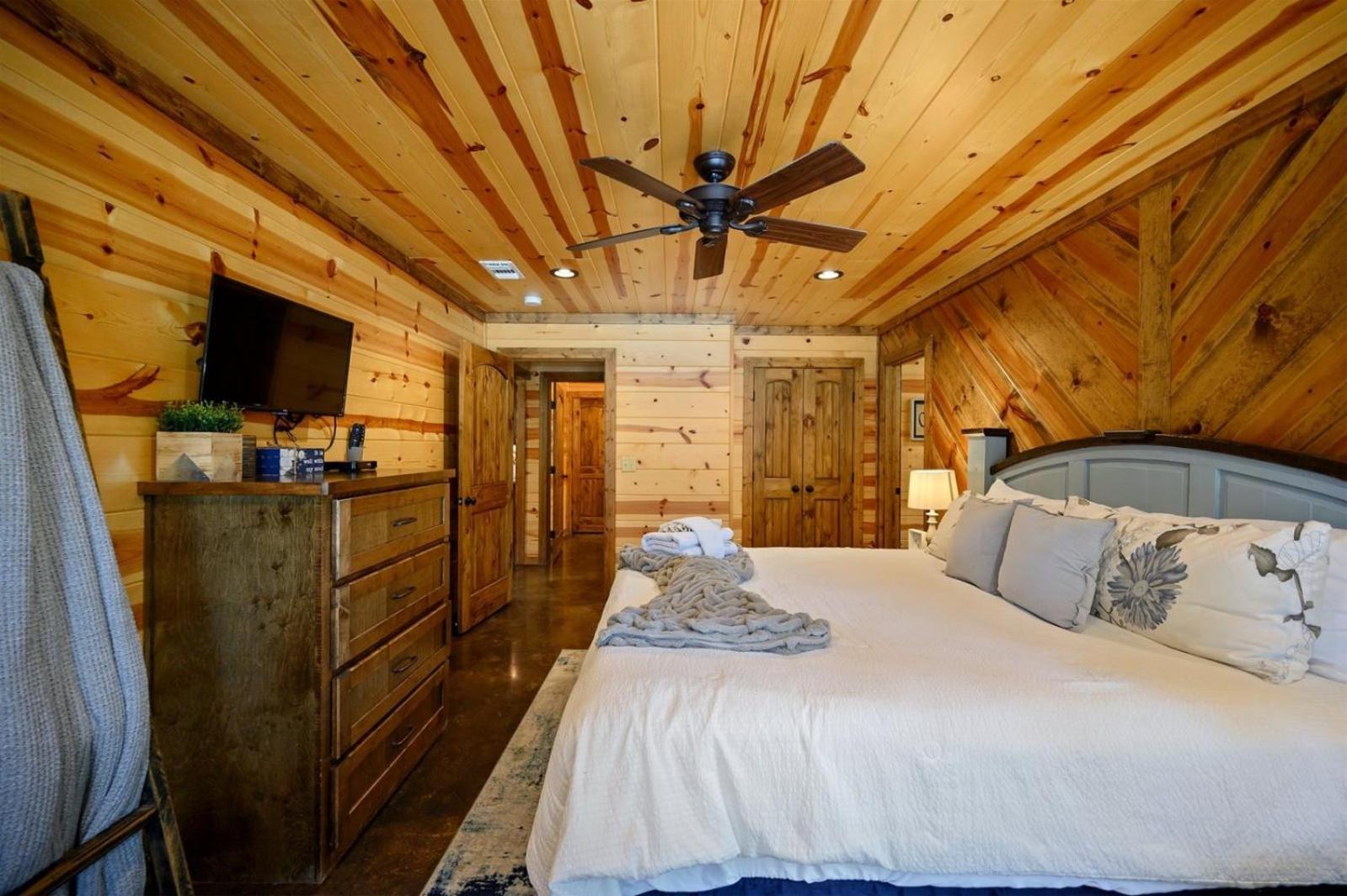 Diamond In The Pines Villa Broken Bow Exterior photo